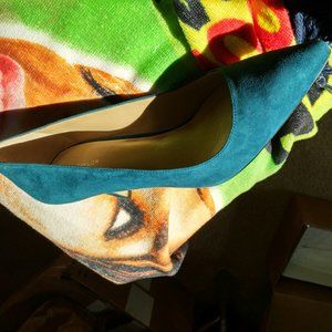 ANN TAYLOR TEAL PUMPS - NEW With DEFECTS